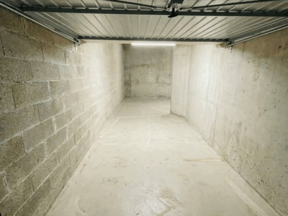 Box Sainte Anne 13008