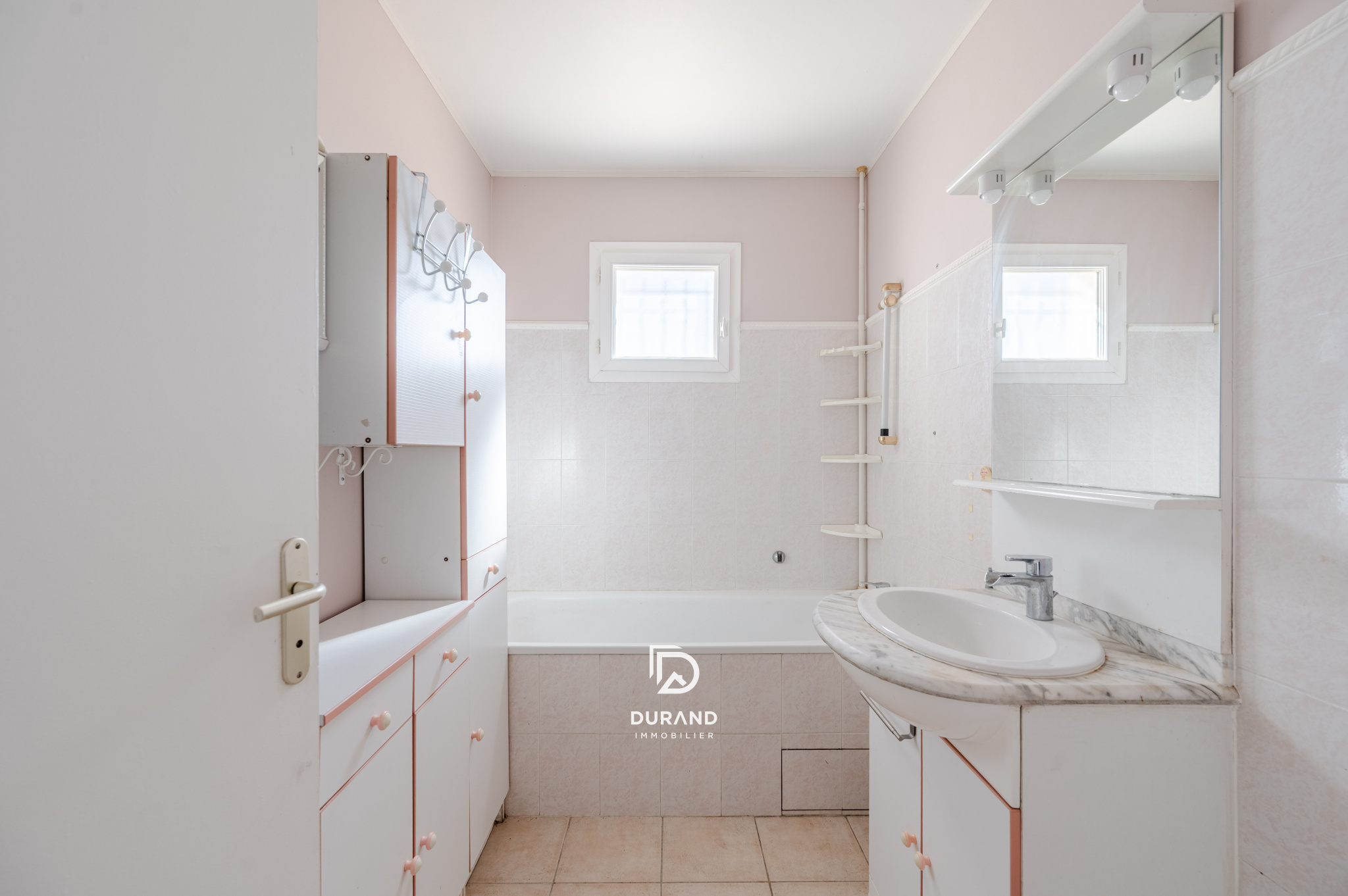 MAISON FAMILIALLE AU CALME LA VISTE