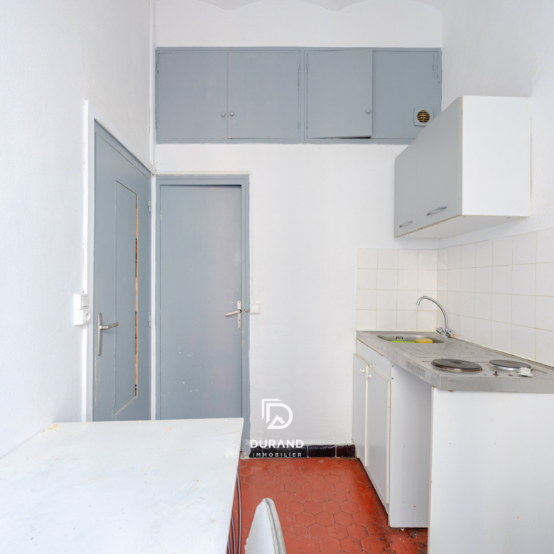 STUDIO - LE CAMAS  - 13005 MARSEILLE