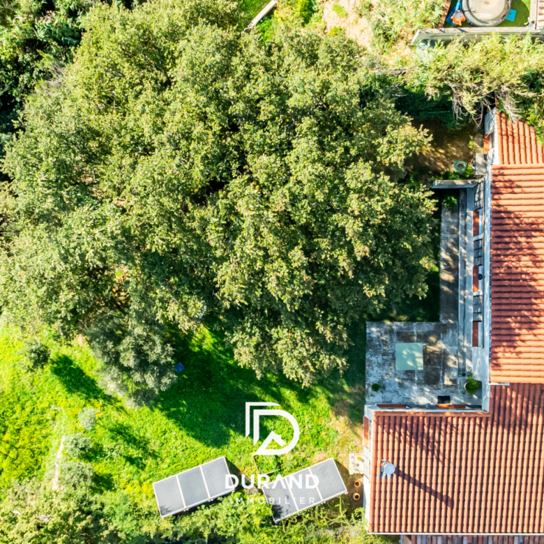 MAISON DE 2009 - T5 - JARDIN - AUBAGNE