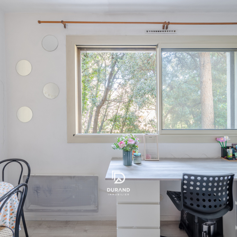 STUDIO - 13009 MARSEILLE