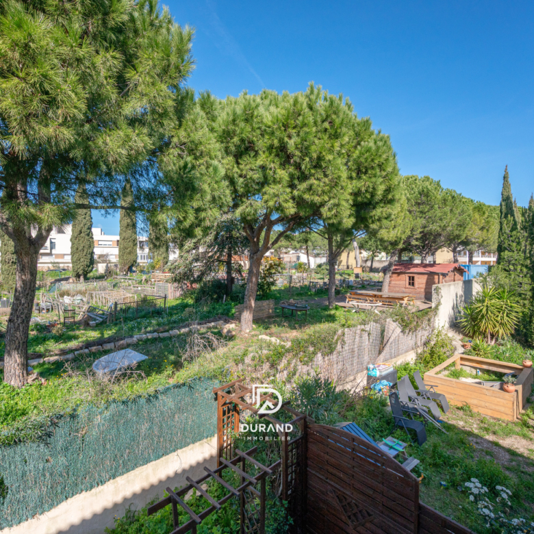 MAISON FAMILIALLE AU CALME LA VISTE