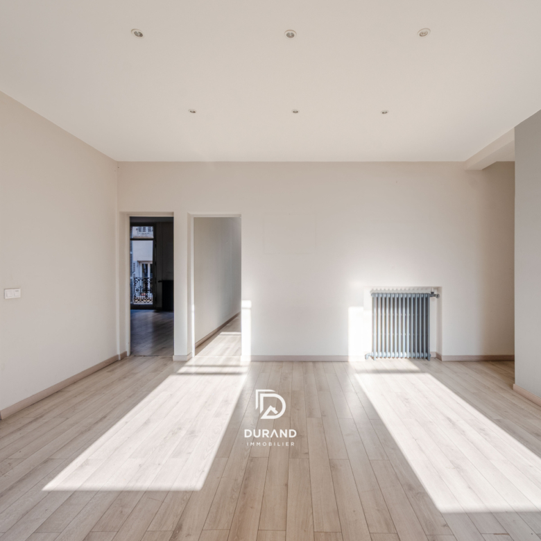 APPARTEMENT - BOURGEOIS - PALAIS DE JUSTICE - 13006 MARSEILLE