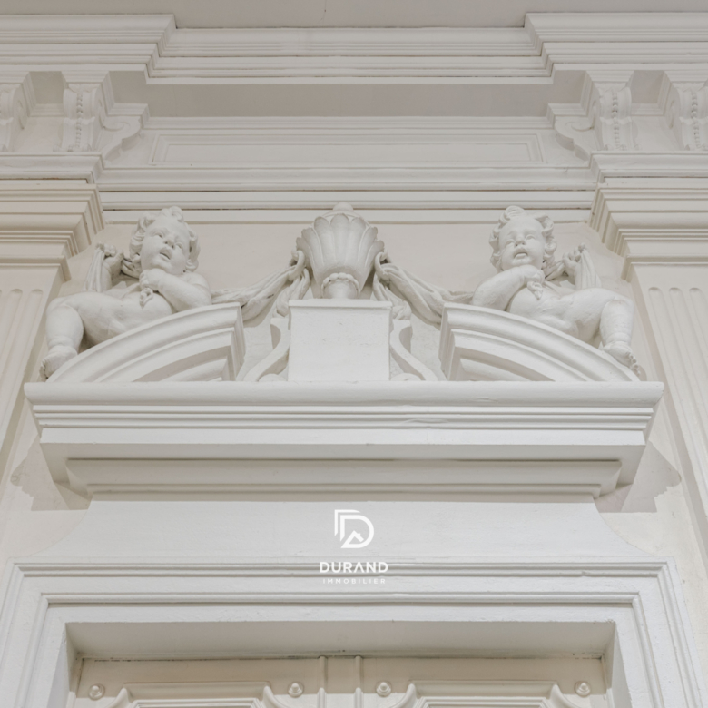 APPARTEMENT - BOURGEOIS - PALAIS DE JUSTICE - 13006 MARSEILLE