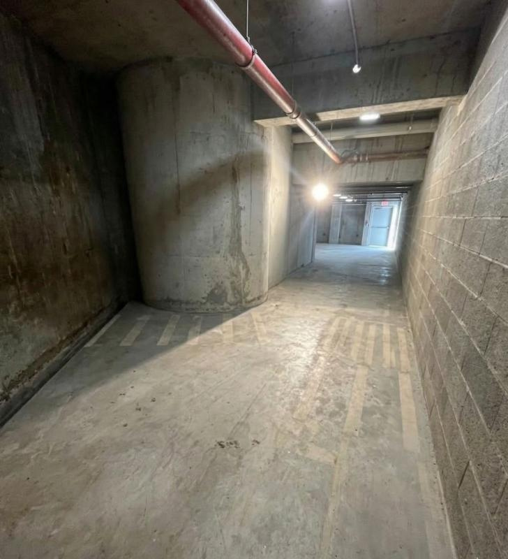 Box fermé à louer - quartier Sainte Anne 13008