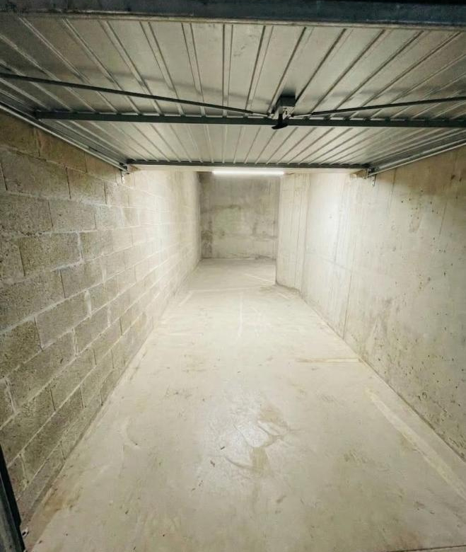 Box fermé à louer - quartier Sainte Anne 13008