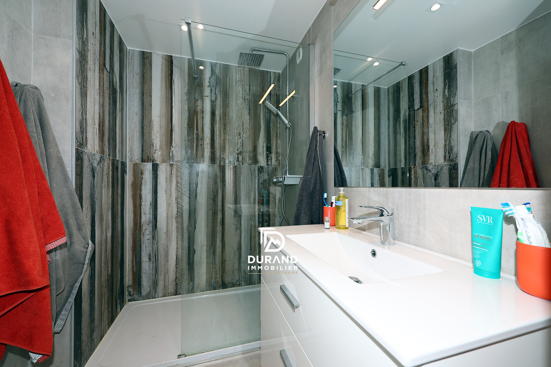 T2 de 45 m2 proche des pistes et des commerces