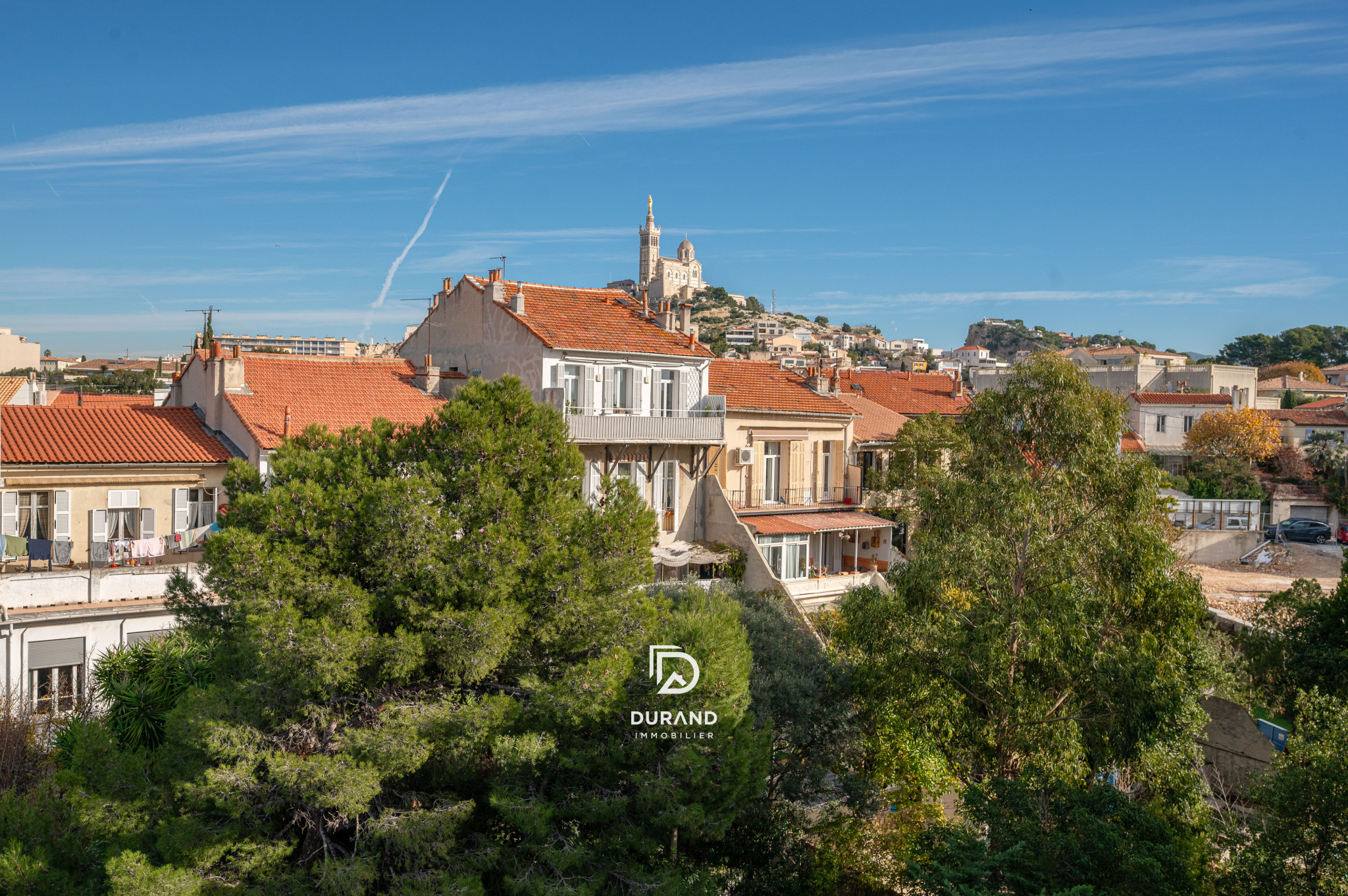 APPARTEMENT - T3 - TOIT TERRASSE - VUE MER ET NOTRE DAME - 76M2 - BOMPARD - 13007 MARSEILLE