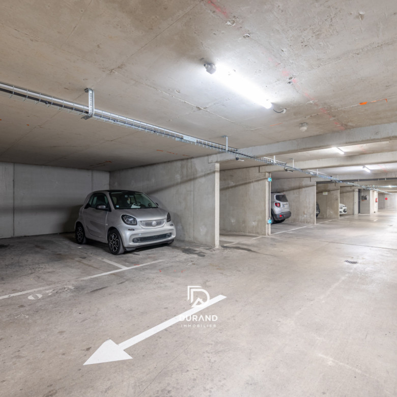 APPARTEMENT - PARKING - TERRASSE - 13010 MARSEILLE