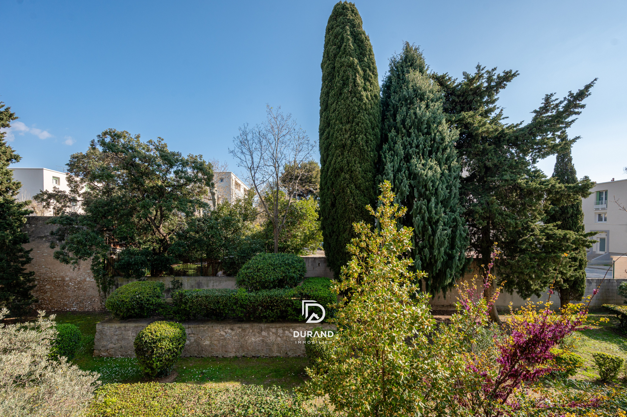 T3/T4 à fort potentiel   Résidence de qualité   Marseille 8ième