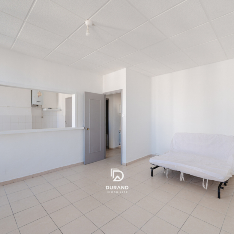 APPARTEMENT - TYPE 2 - JOLIETTE - 13002 MARSEILLE