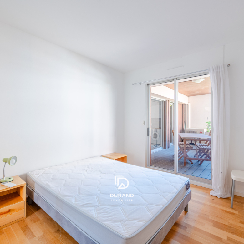 T3 - TERRASSE - PARKING - METRO PERIER - 13 008