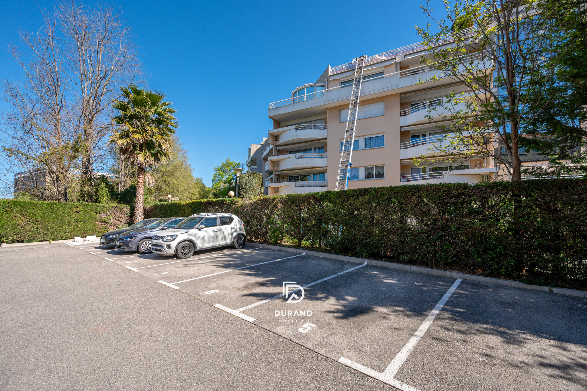 Rare Place de parking au cœur de Bonneveine