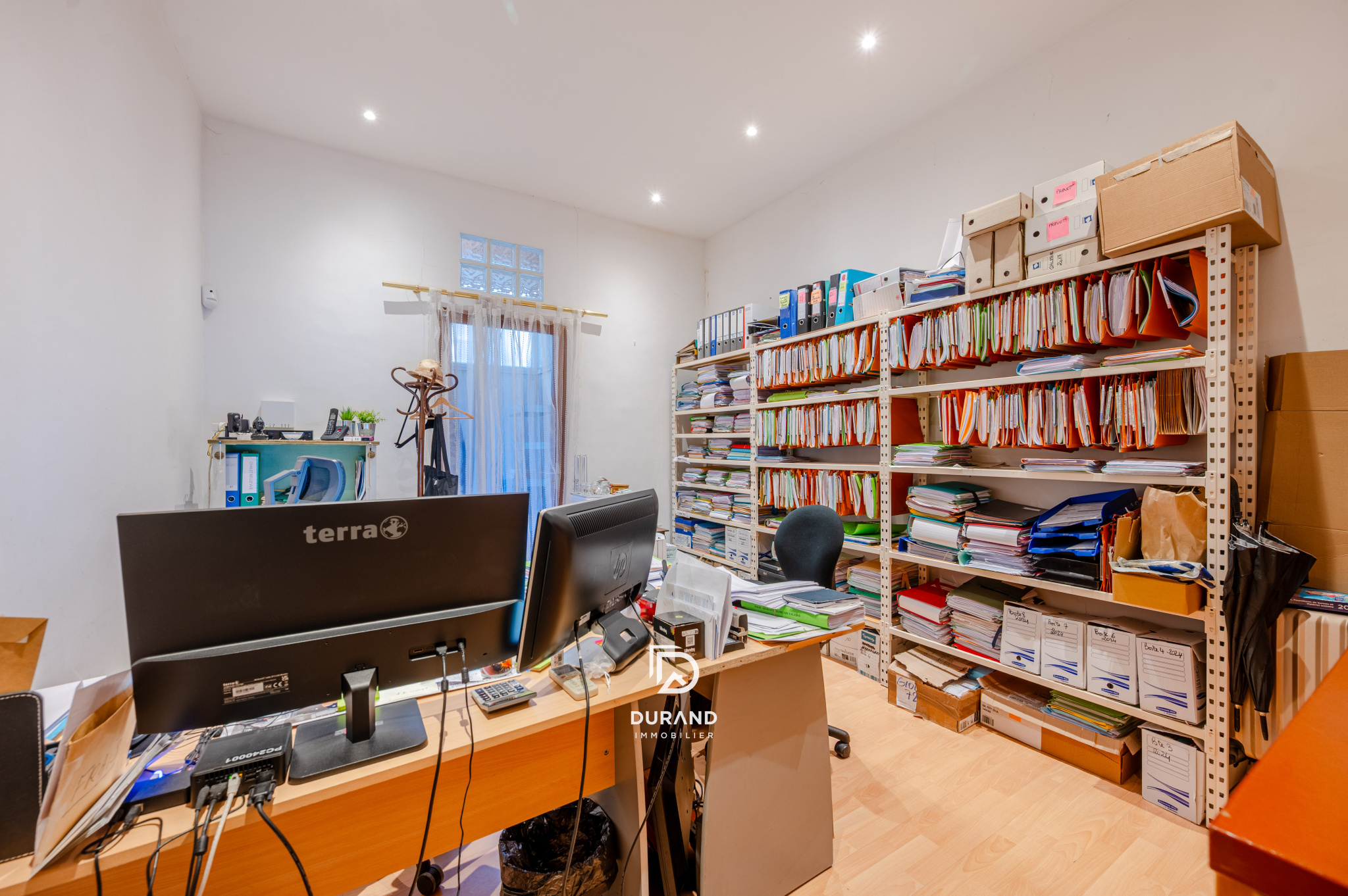 MURS COMMERCIAUX - RUE SAINT-FERREOL - 13006 MARSEILLE