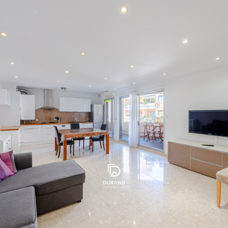 T3 - TERRASSE - PARKING - METRO PERIER - 13 008