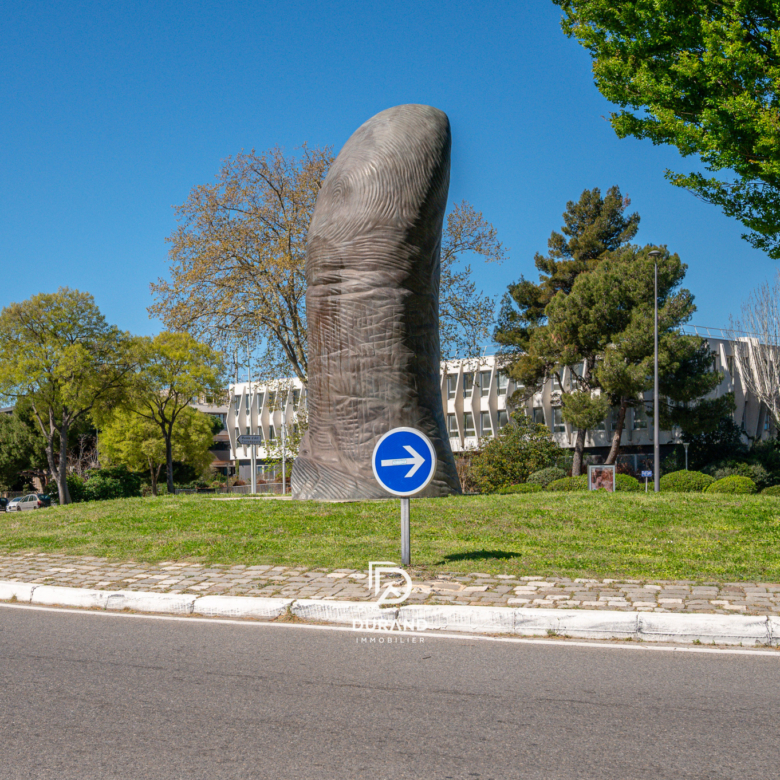 Rare Place de parking au cœur de Bonneveine