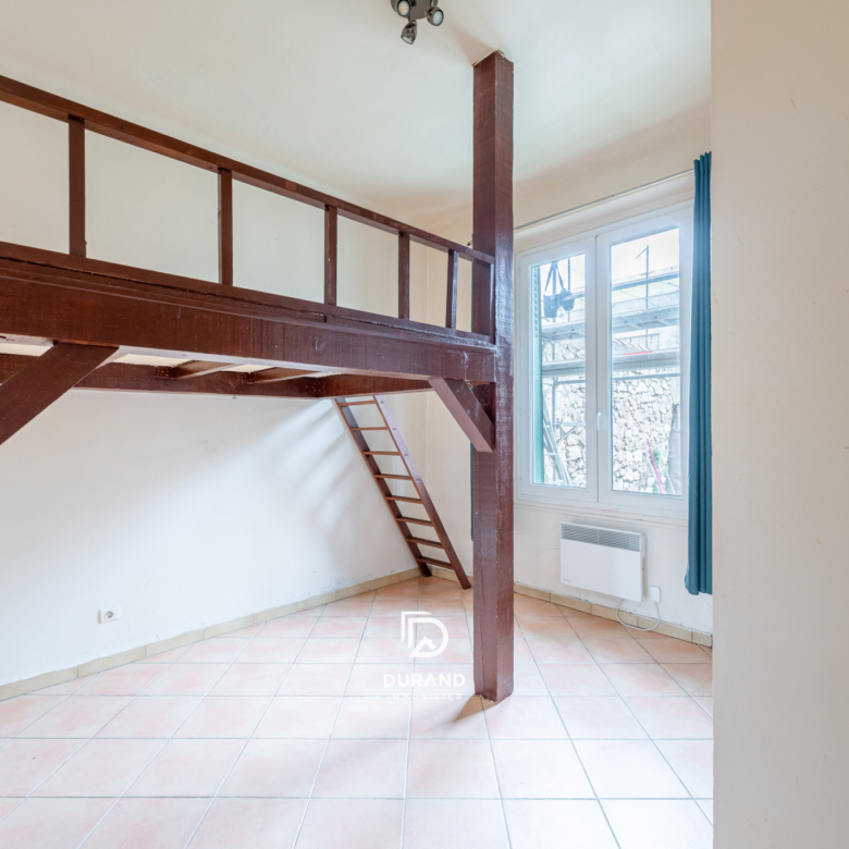 APPARTEMENT - JARDIN - LE ROUET - 13008 MARSEILLE