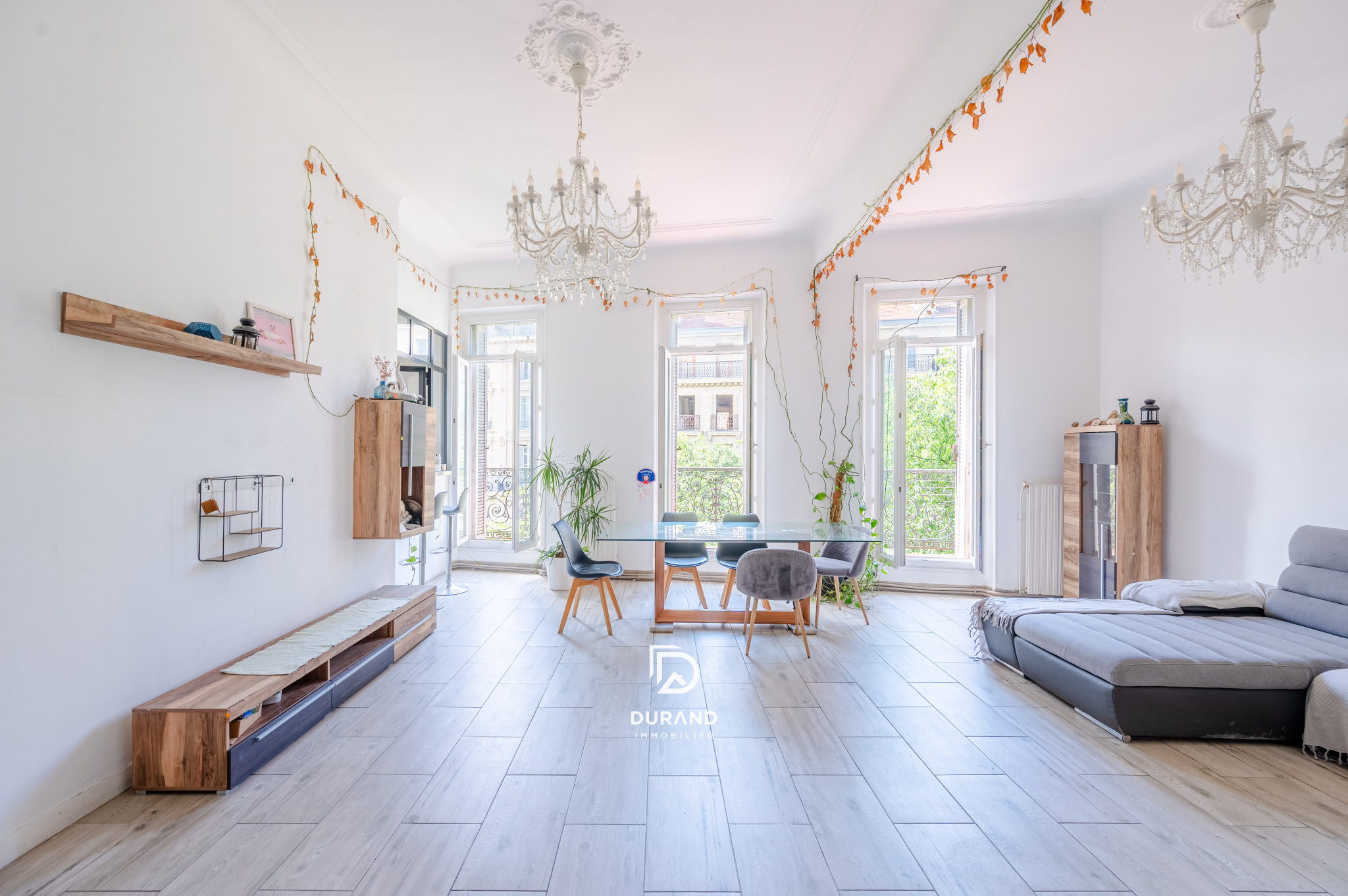 APPARTEMENT - TYPE 3 - REPUBLIQUE / BOULEVARD DES DAMES - 13002 MARSEILLE