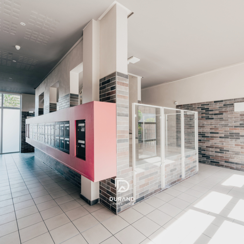DUPLEX T3- RESIDENCE M5 LES DOCKS-JOLIETTE