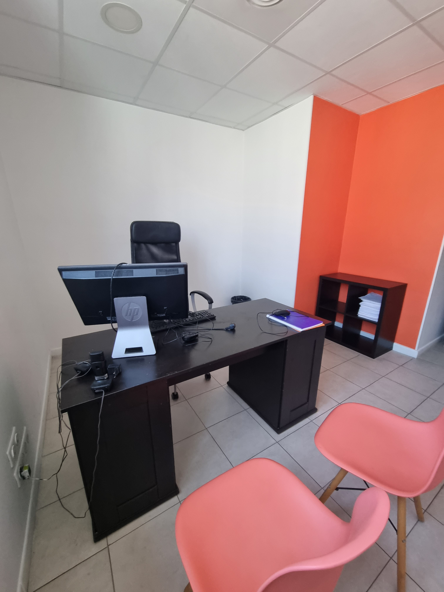 BUREAU PRIVATIF À LOUER AU SEIN D'UN ESPACE PROFESSIONNEL PARTAGÉ