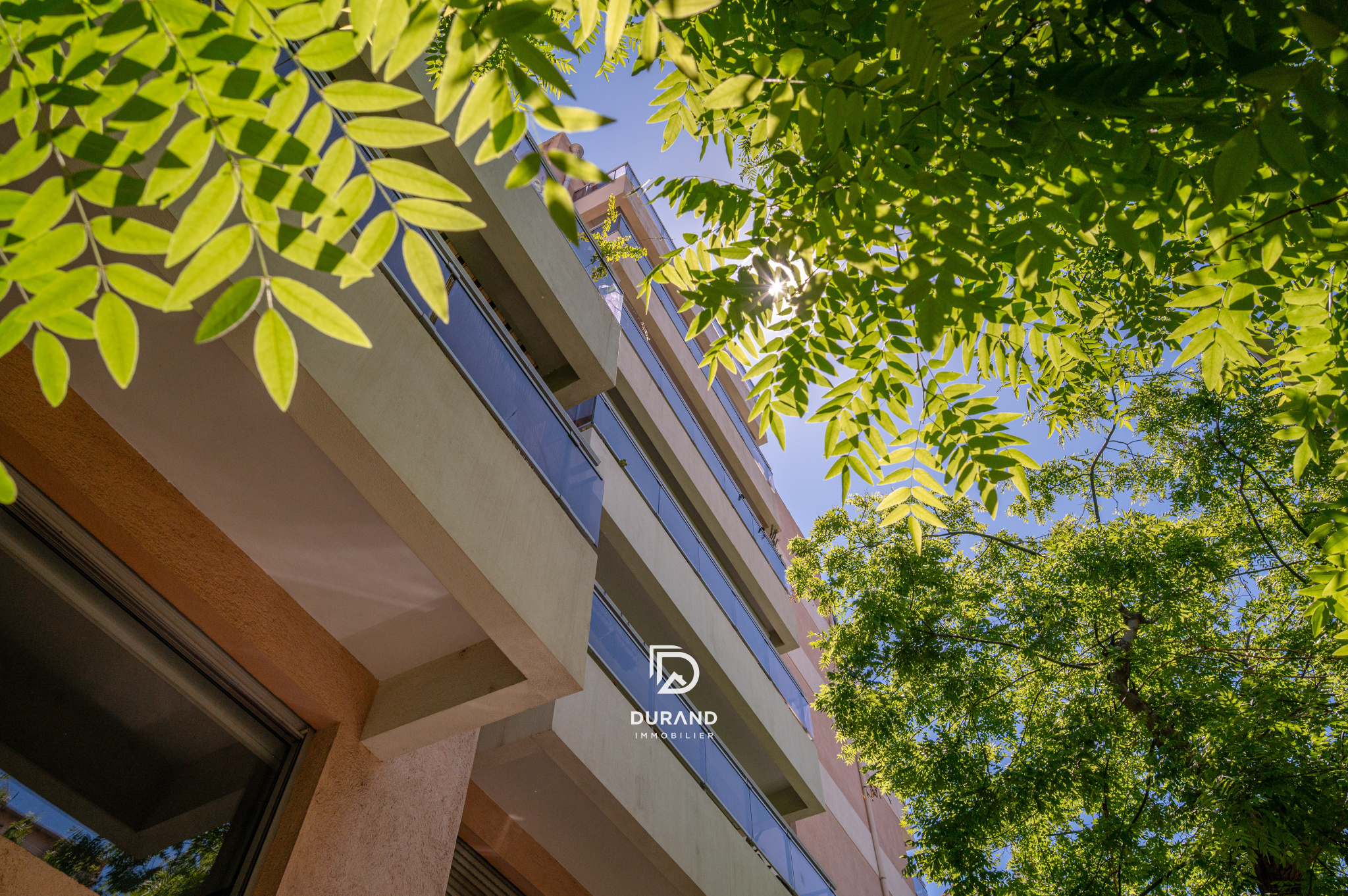 APPARTEMENT - SAINT VICTOR - 13007 MARSEILLE