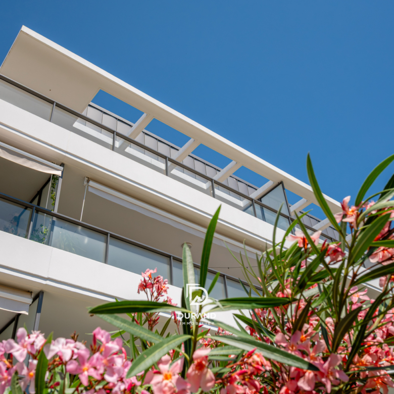 APPARTEMENT - TERRASSE - JARDIN - 13600 LA CIOTAT