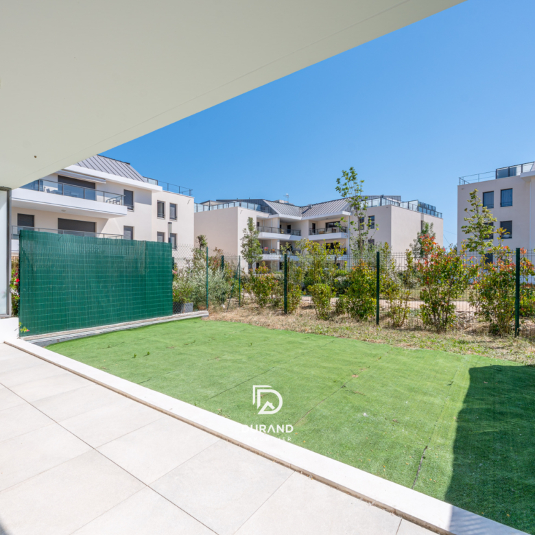 APPARTEMENT - TERRASSE - JARDIN - 13600 LA CIOTAT