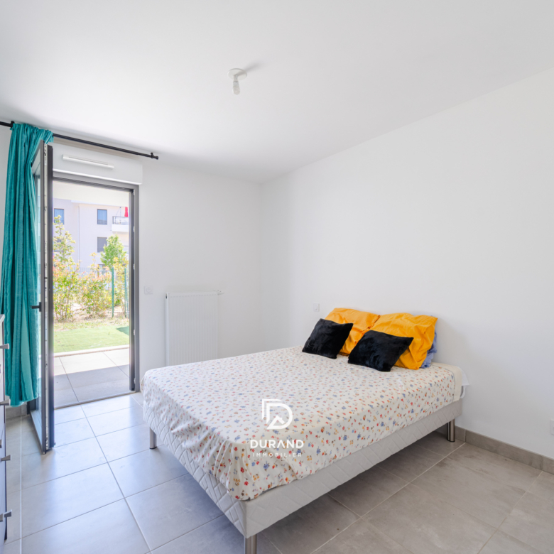 APPARTEMENT - TERRASSE - JARDIN - 13600 LA CIOTAT