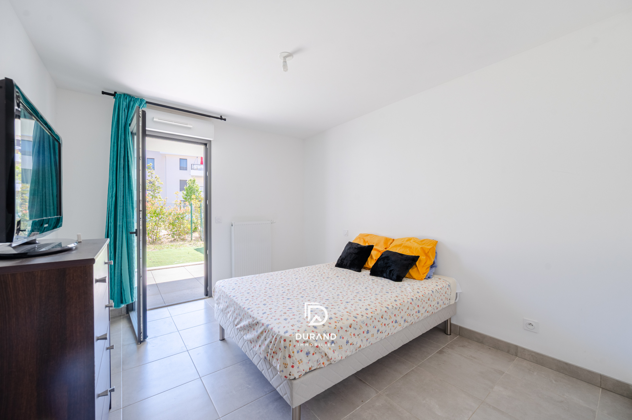 APPARTEMENT - TERRASSE - JARDIN - 13600 LA CIOTAT