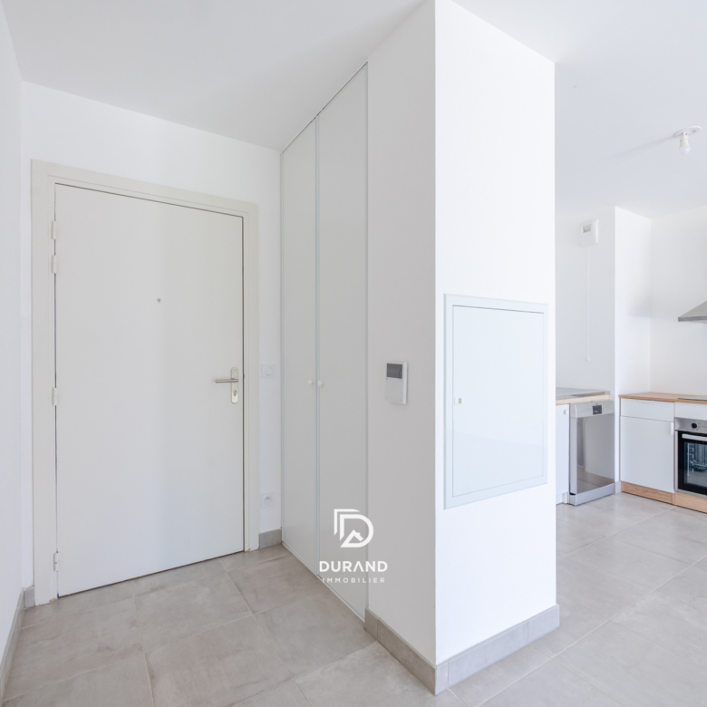 APPARTEMENT - TERRASSE - JARDIN - 13600 LA CIOTAT