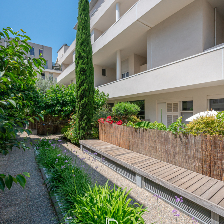 DUPLEX T3- RESIDENCE M5 LES DOCKS-JOLIETTE