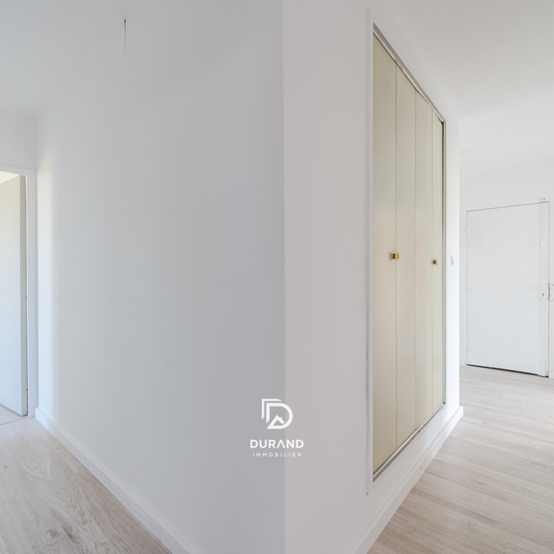 APPARTEMENT - TERRASSES - LES CAUSSETTES - 13400 AUBAGNE
