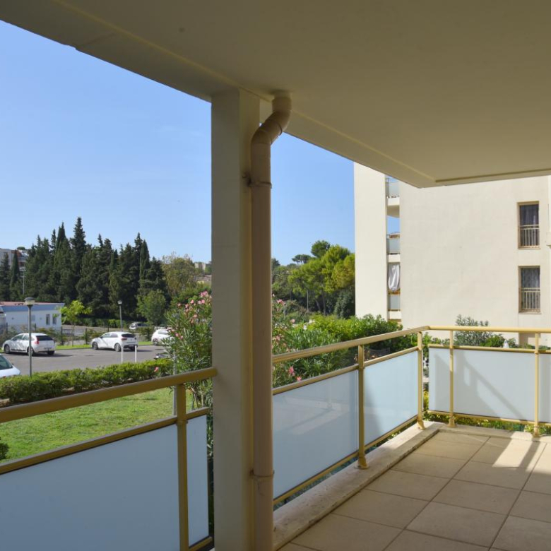 T4 avec terrasse Quartier Les 3 Lucs 13012