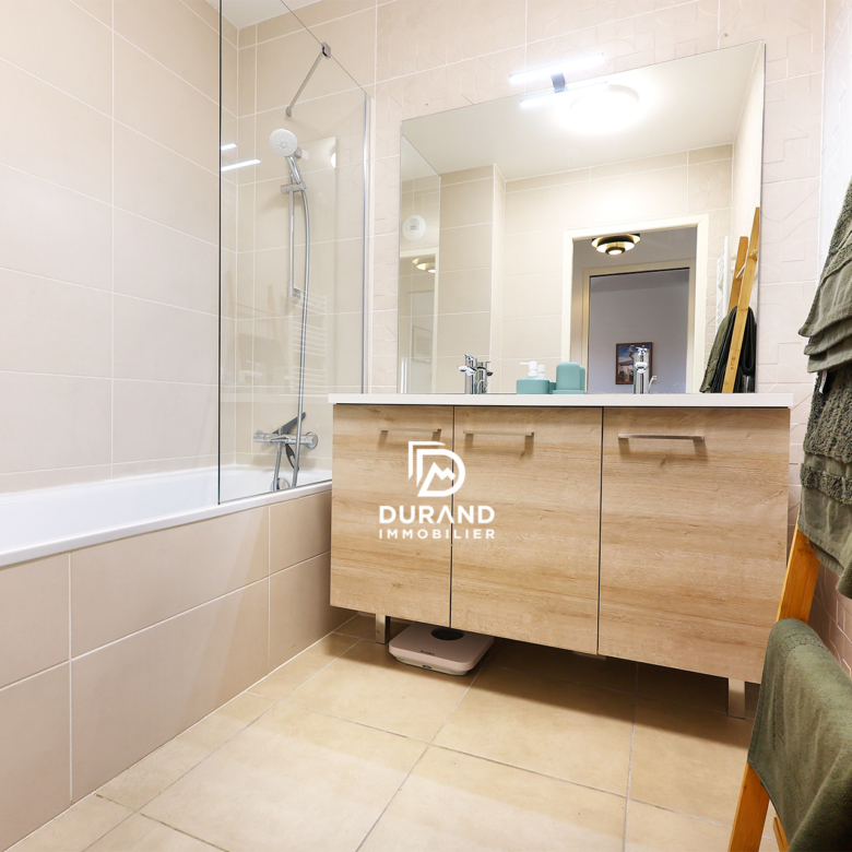 EXCEPTIONNEL   Appartement de type T3 de 59 m2 dans une résidence  4*