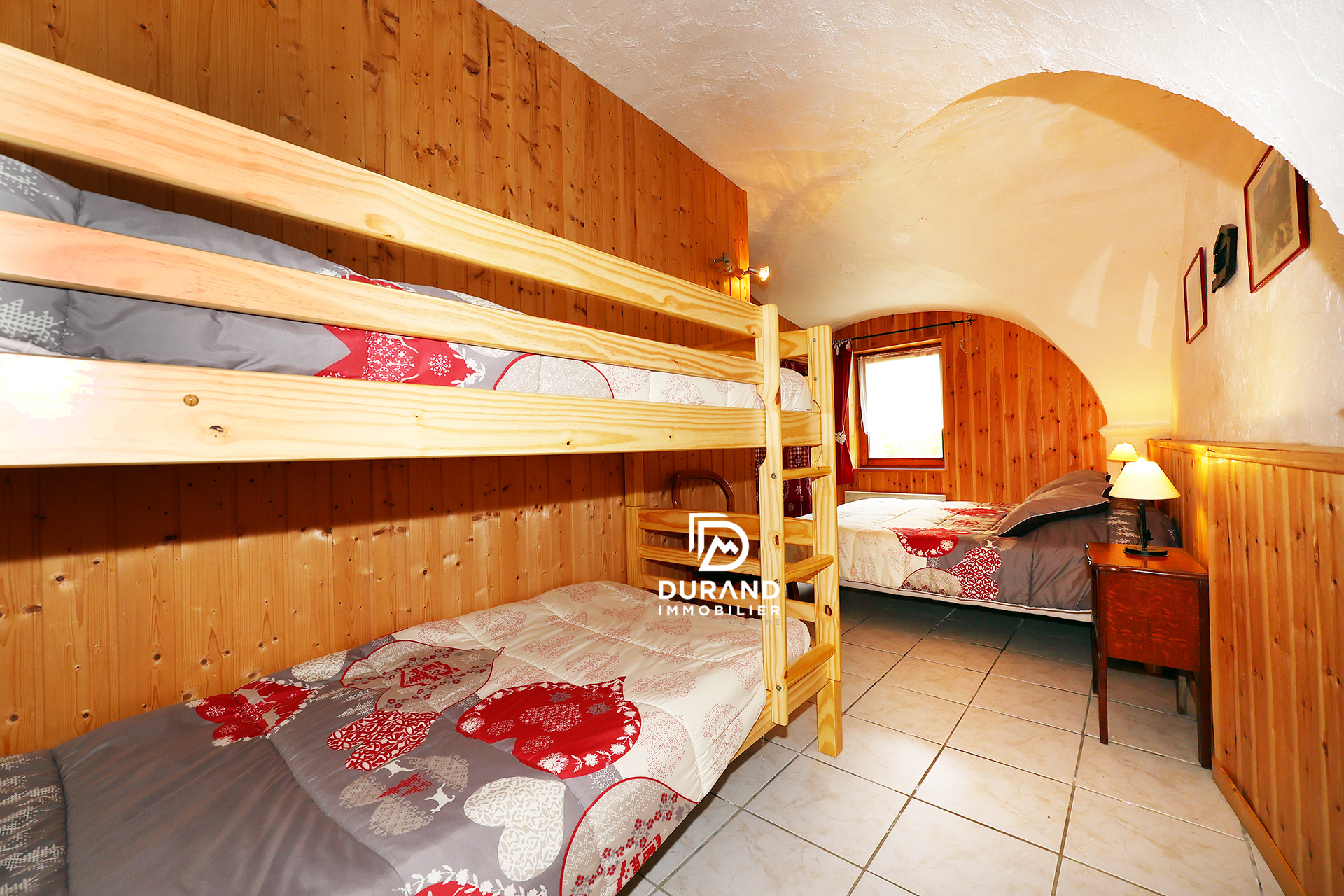 RARE À LA VENTE   UN VÉRITABLE ESPRIT DE MAISON DE FAMILLE