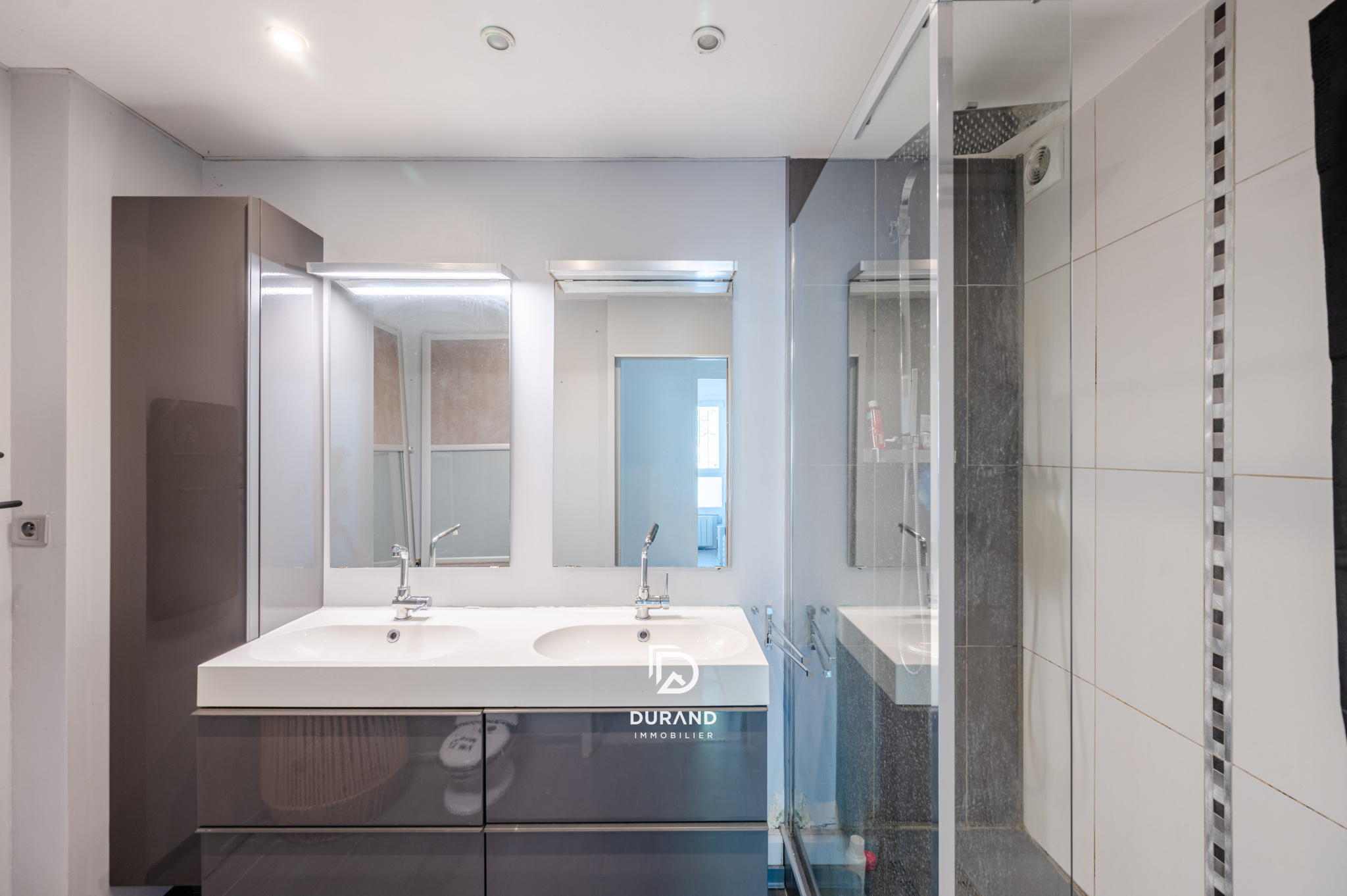 APPARTEMENT - TYPE 4 - DOUBLE EXTERIEUR - 13011 MARSEILLE