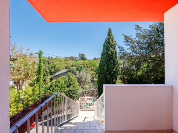 APPARTEMENT - T4 - LES BAUMETTES - 13009 MARSEILLE