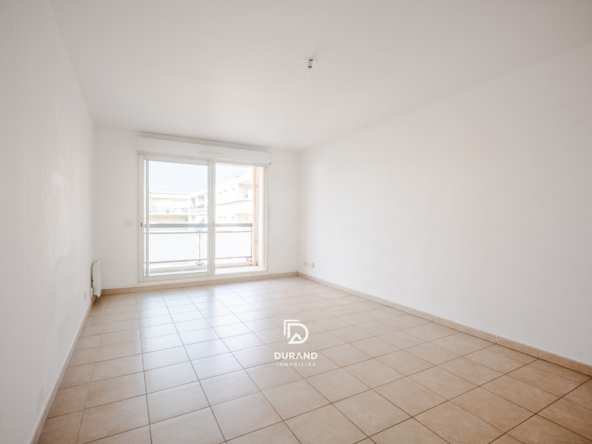 APPARTEMENT - TERRASSES - PARKING -  CHUTES-LAVIE 13004 MARSEILLE