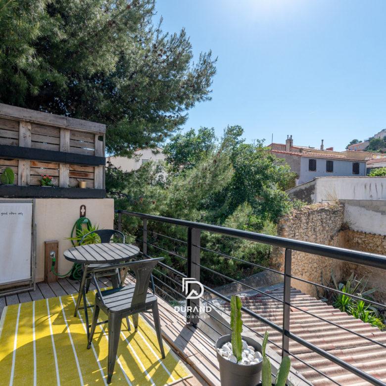 APPARTEMENT - ARCHITECTE - TERRASSE - BONNE MERE - VAUBAN 13006 MARSEILLE