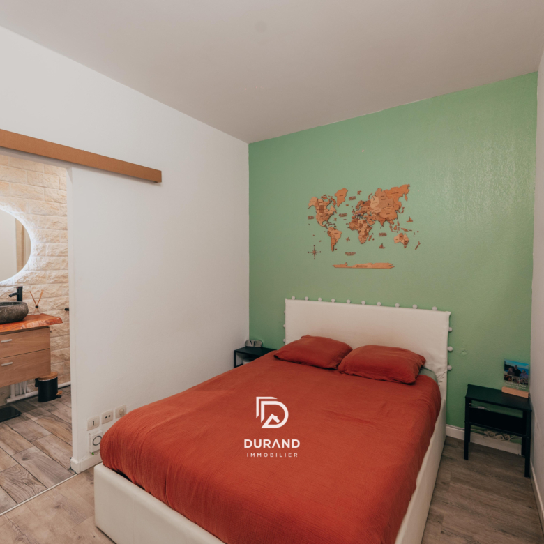 T2 D'EXCEPTION -M5 LES DOCKS- JOLIETTE MARSEILLE 13002