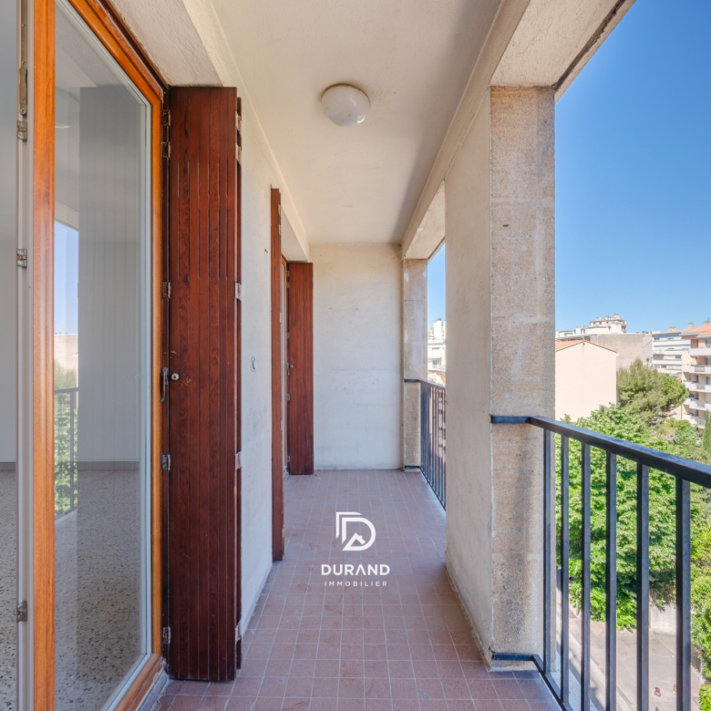 APPARTEMENT - TIMONE - FACULTES MEDECINE -  PHARMACIE- ODONTOLOGIE - 13010 MARSEILLE
