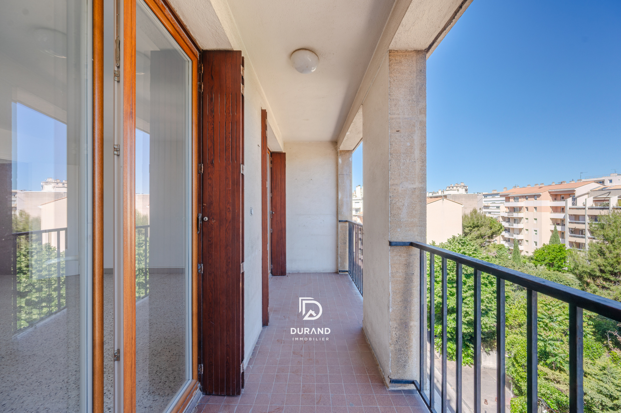 APPARTEMENT - TIMONE - FACULTES MEDECINE -  PHARMACIE- ODONTOLOGIE - 13010 MARSEILLE