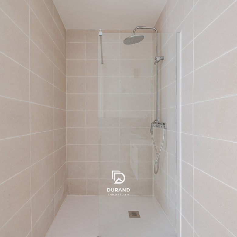 APPARTEMENT - TIMONE - FACULTES MEDECINE -  PHARMACIE- ODONTOLOGIE - 13010 MARSEILLE