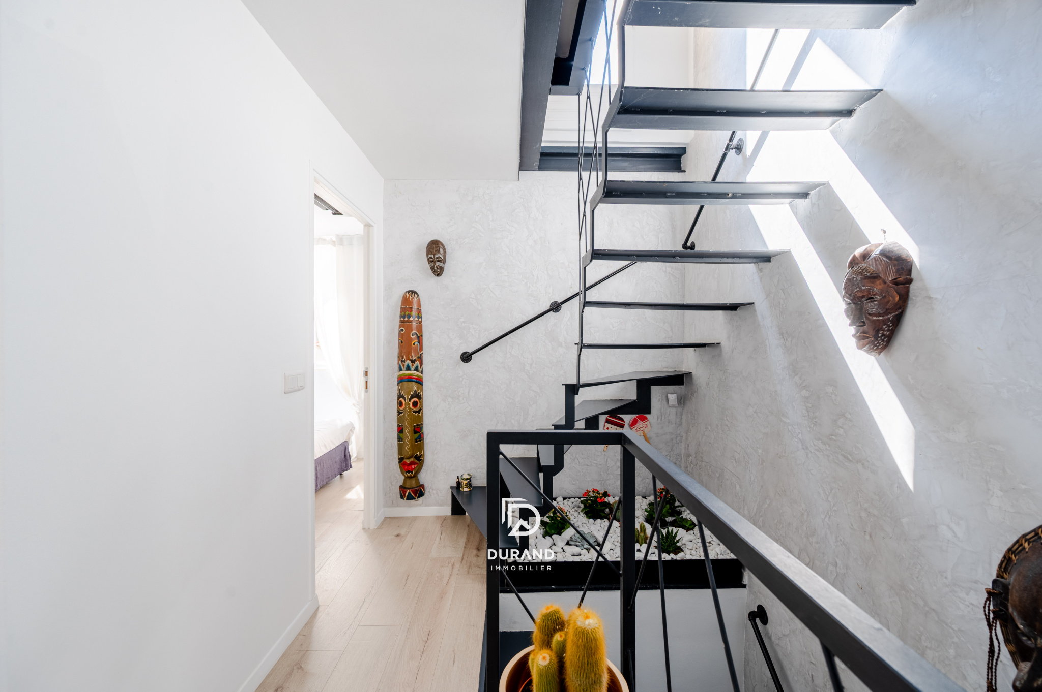 APPARTEMENT - ARCHITECTE - TERRASSE - BONNE MERE - VAUBAN 13006 MARSEILLE