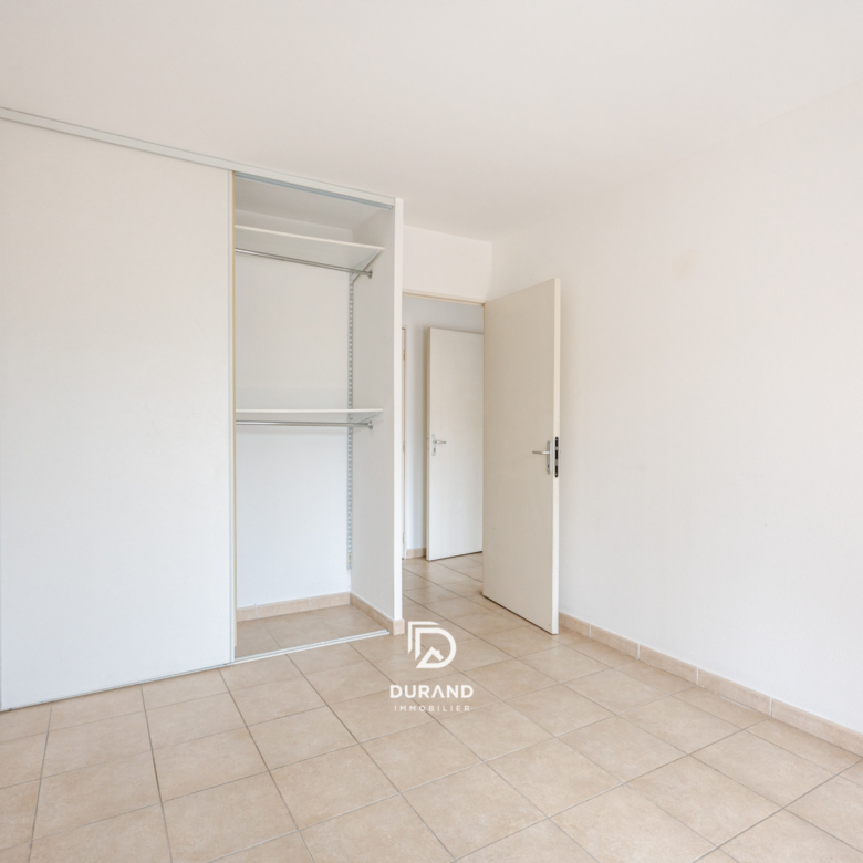 APPARTEMENT - TERRASSES - PARKING -  CHUTES-LAVIE 13004 MARSEILLE