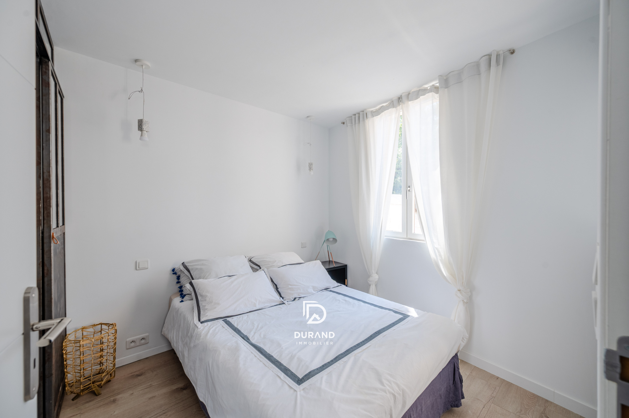 APPARTEMENT - ARCHITECTE - TERRASSE - BONNE MERE - VAUBAN 13006 MARSEILLE