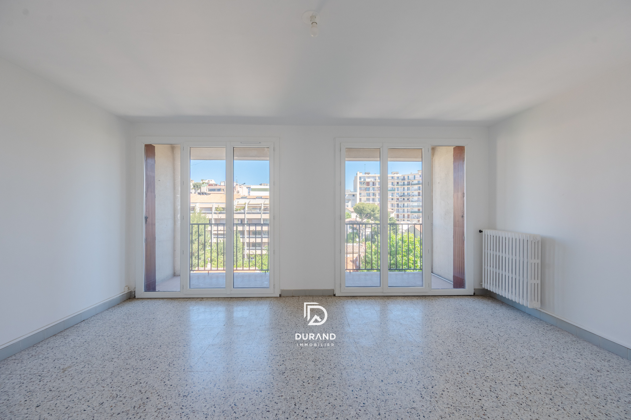 APPARTEMENT - TIMONE - FACULTES MEDECINE -  PHARMACIE- ODONTOLOGIE - 13010 MARSEILLE