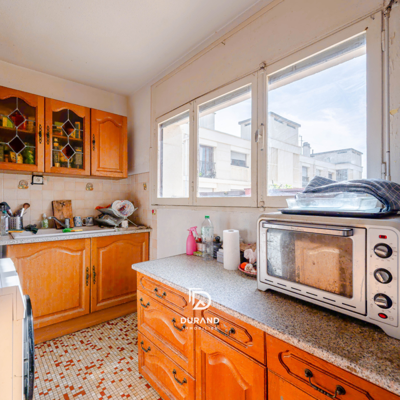 APPARTEMENT - HÔPITAL EUROPEEN - 13003 MARSEILLE
