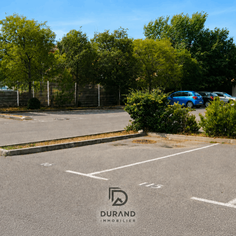 PARKING - AIX EN PROVENCE - 13100