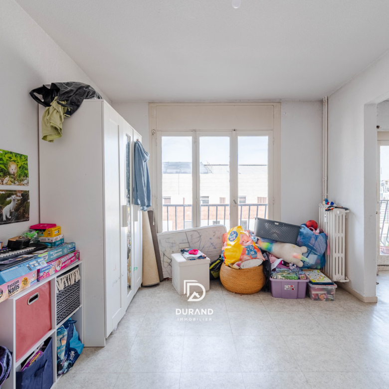 APPARTEMENT - HÔPITAL EUROPEEN - 13003 MARSEILLE